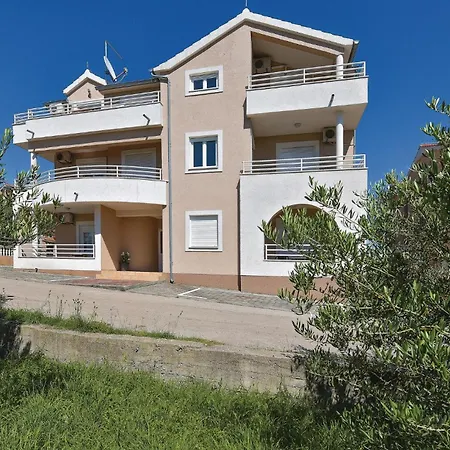 Two-bedroom In * Vodice
